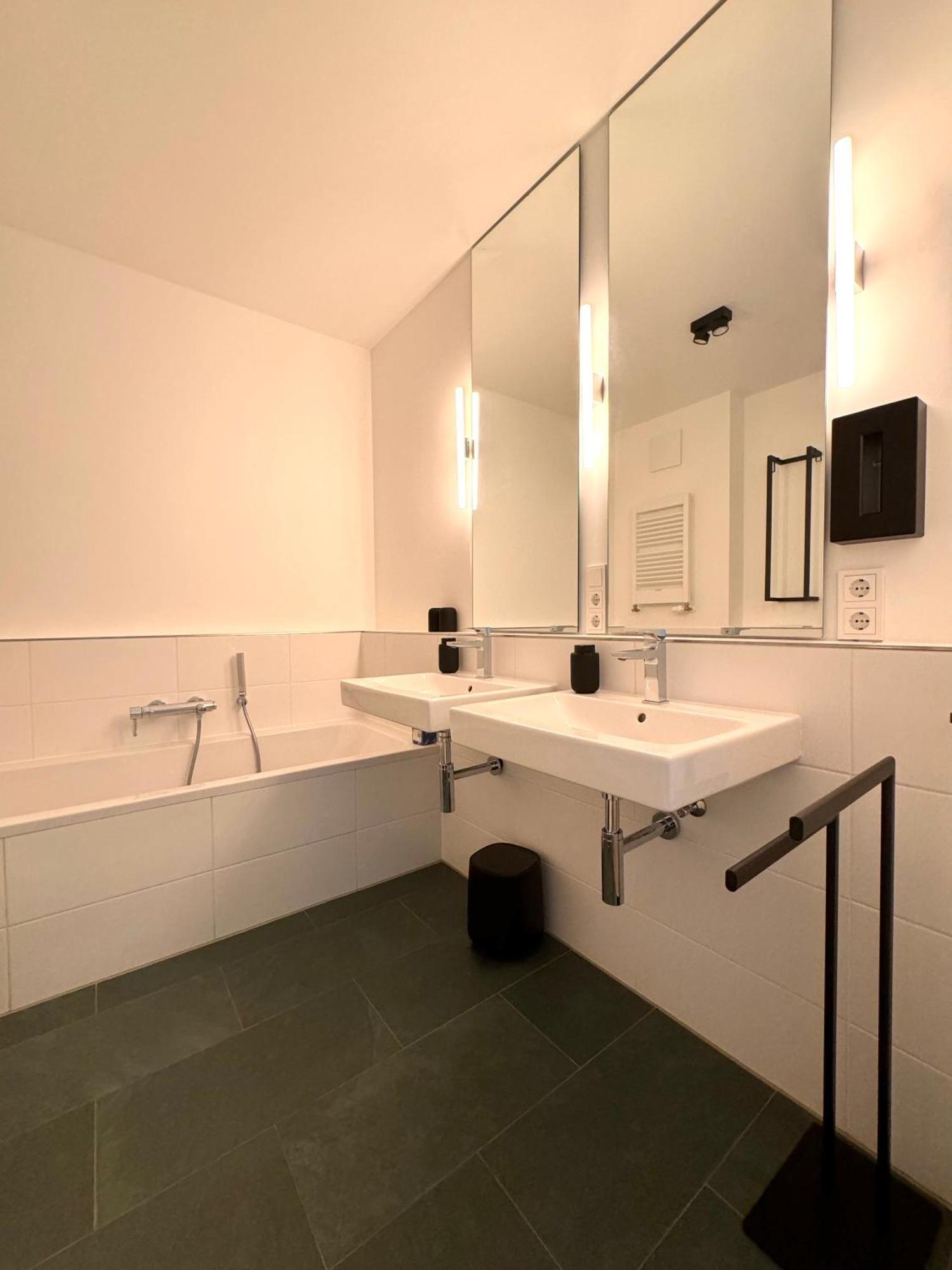 Townhouse Alaunpark Villa Dresden Bagian luar foto
